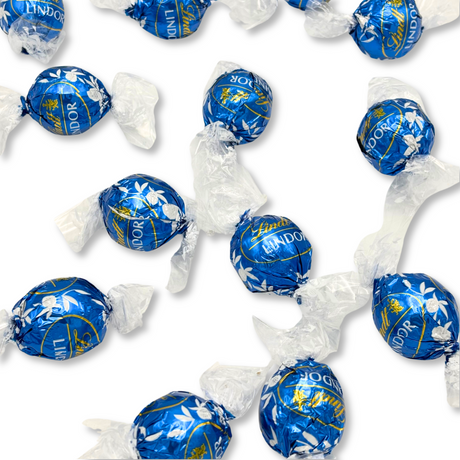 Lindt Lindor Milk Chocolate Sea Salt Truffles